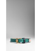 Burberry The Orchard Print Grainy Leather Bracelet - Lyst