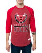 Mitchell & Ness The Chicago Bulls Laurel Raglan - Lyst