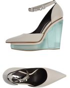 Calvin Klein Pump - Lyst
