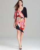 Trina Turk Dress Roatan Short Sleeve Printed Jersey - Lyst
