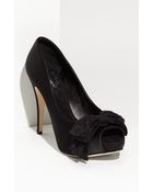 Dolce & Gabbana Lace Bow Satin Pump - Lyst
