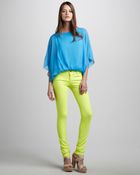 Alice + Olivia Neon Skinny Jeans - Lyst