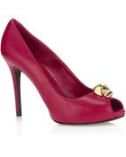 Alexander McQueen Skullembellished Pump - Lyst