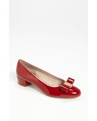 Ferragamo Vara Pump - Lyst