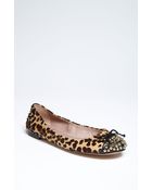 Vince Camuto Ferguson Flat - Lyst