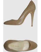 Sophie Gittins Pump - Lyst