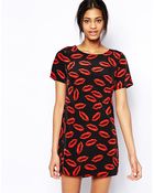 John Zack Shift Dress In Lips Print - Lyst