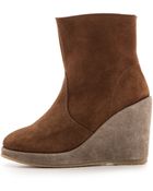A.P.C. Ava Wedge Sherpa Booties - Marron - Lyst