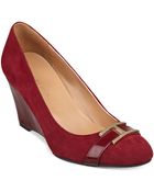 Tommy Hilfiger Women'S Reda Wedge Pumps - Lyst