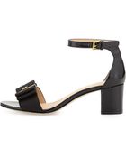 Tory Burch Trudy Patent Bow Sandal - Lyst