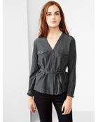Gap V-Neck Tie-Waist Top - Lyst