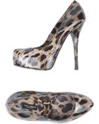 Dolce & Gabbana Pump - Lyst