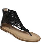Lucky Brand Women'S Cropley Flat Thong Sandals - Lyst
