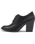 G.H. Bass & Co. Madison Oxford Pump - Lyst