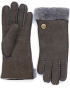 Ugg Logo-Button Sheepskin Gloves - Lyst