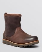 Ugg Ugg® Australia Waterproof Munroe Zip Boots - Lyst