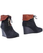 Chloé Ankle Boots - Lyst