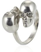 Alexander McQueen Twin Skull Ring - Lyst