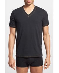 levi's v neck black t shirt