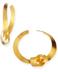 Herve Van Der Straeten Ruban Ribbon Gold Knot Hoop Earrings - Lyst