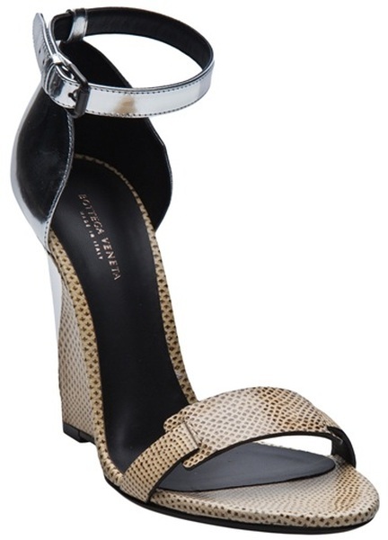 Shoe of the moment: Karung wedge sandal by Bottega Veneta