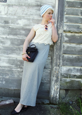 jersey maxi dress & floral lace