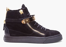 Giuseppezzz At It Again.