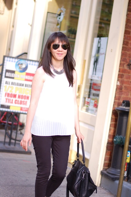 black skinny jeans