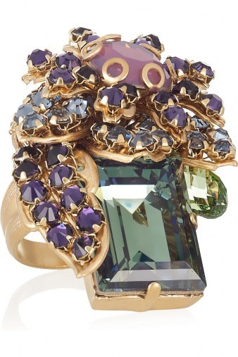 Sunday Accessory Lusts