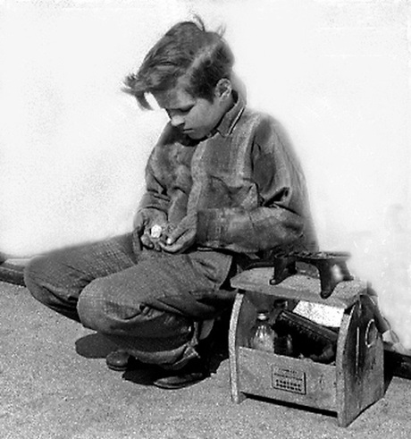 Shoe shine style