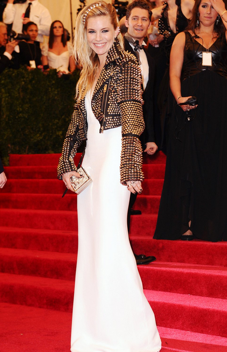 Sienna Miller in Burberry