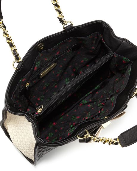 betsey johnson black and white handbag