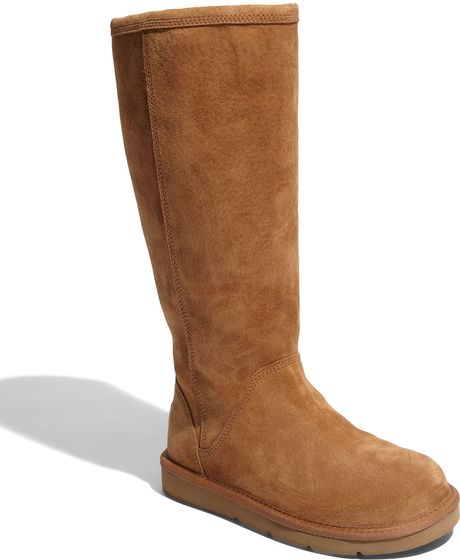 ugg low heel boots