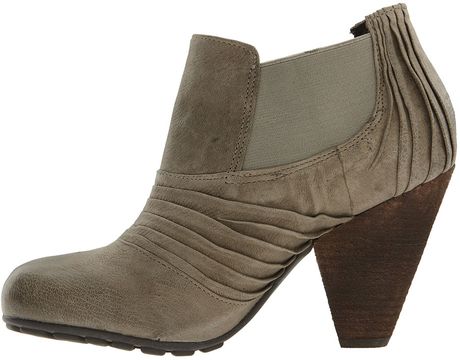 vince camuto brown booties
