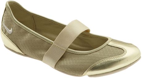 Nike Anthena
