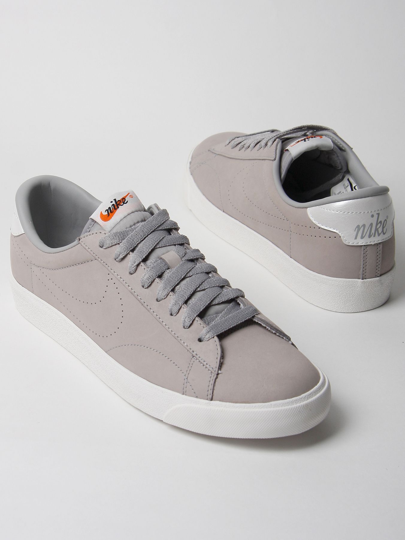 Nike Tennis Classic Ac Nd Nubuck Trainers in Gray for Men (grey) Lyst