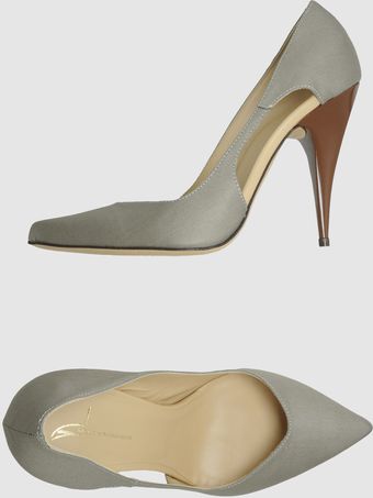 Luca Valentini Closed-toe Slip-ons - Lyst