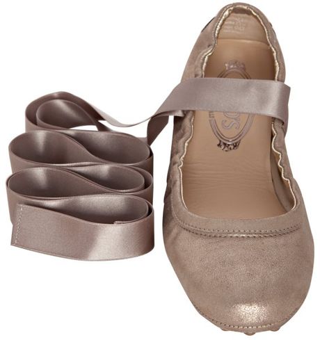 flats with wrap around ankle