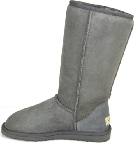 gray sheepskin boots