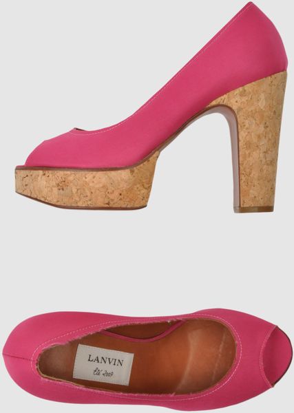 fuchsia pumps size 11