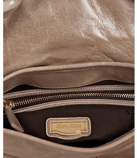  - miu-miu-desert-desert-ruched-leather-braided-strap-shoulder-bag-beige-product-4-583169-643419445_large_flex