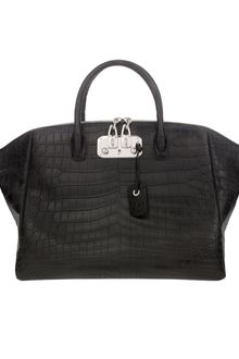 VBH Keyhole Detail Tote - Lyst