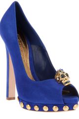 Alexander McQueen Gold Skull Detail Shoe.