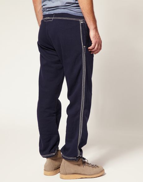 90 degree reflex joggers