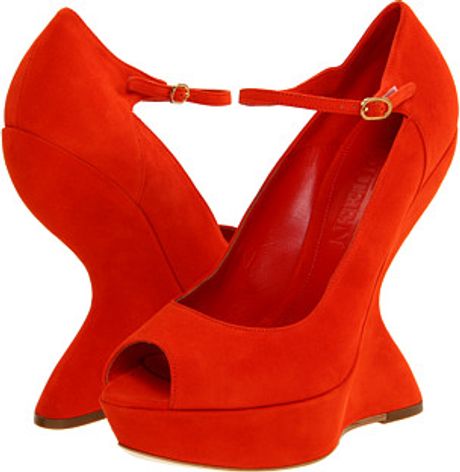 Alexander Mcqueen Wedges in Red - Lyst