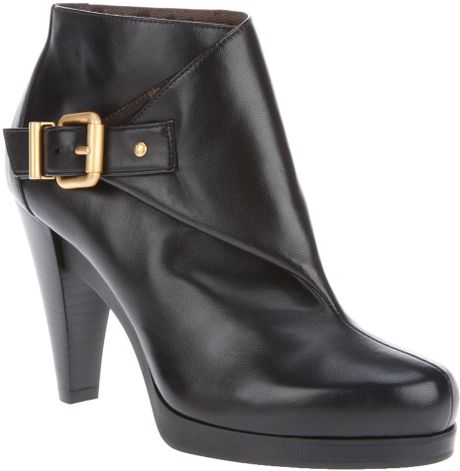 Fendi Ankle Boot in Black - Lyst