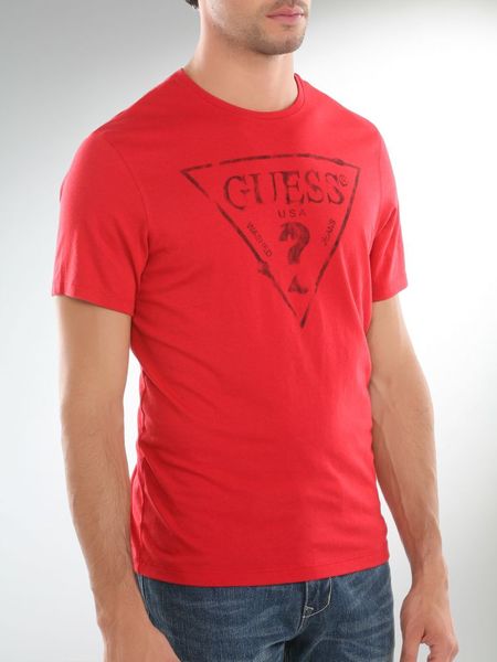 Guess Mendez Logo Tshirt in Red for Men - Lyst