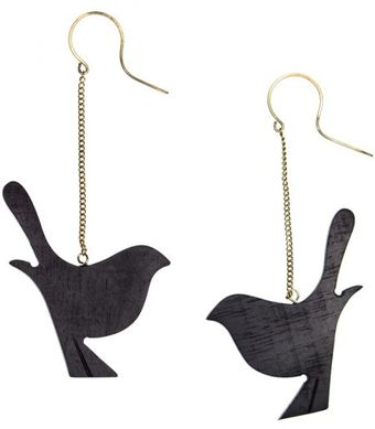 Emma Guest Jewellery Gold and Ebony Bird Chain Earrings - Lyst