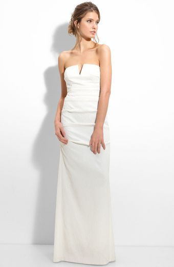 Nicole Miller Strapless Split-neck Jacquard Gown - Lyst