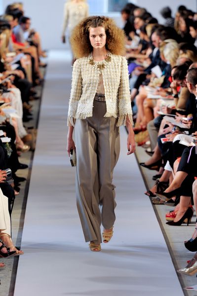 Oscar De La Renta Spring 2012 Gray Pants in Gray - Lyst